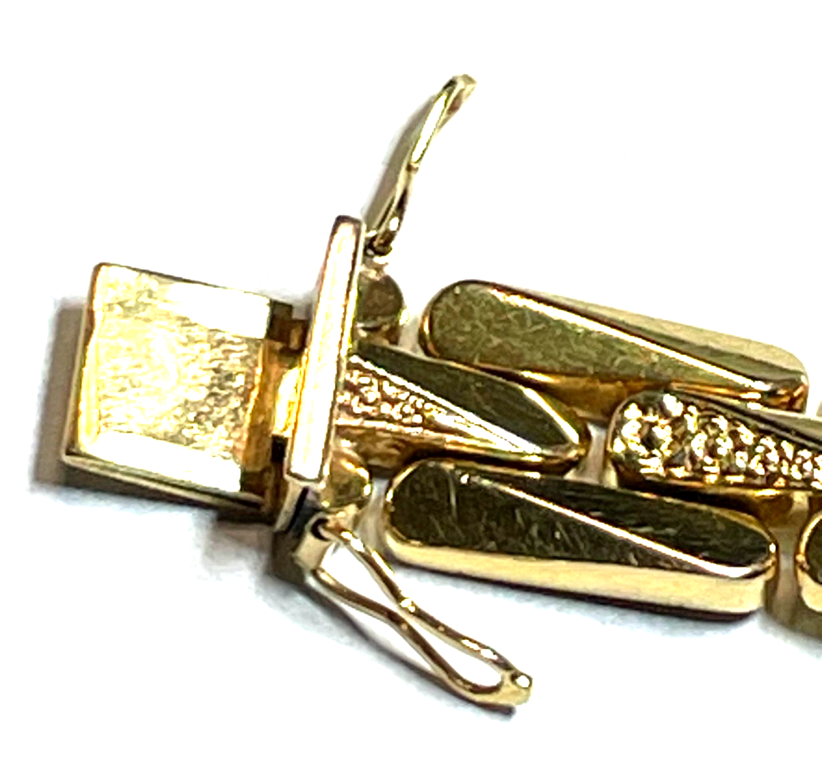 Solides 750 Gold 18 K apartes Armband Juwelier L 18,5 cm B 12 mm gepflegt 29,093