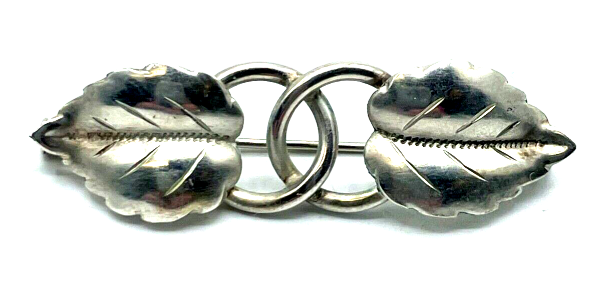 Antik 800 Silber Brosche Anstecknadel 2 Blätter Design Handarbeit 30erJ L 47 mm2