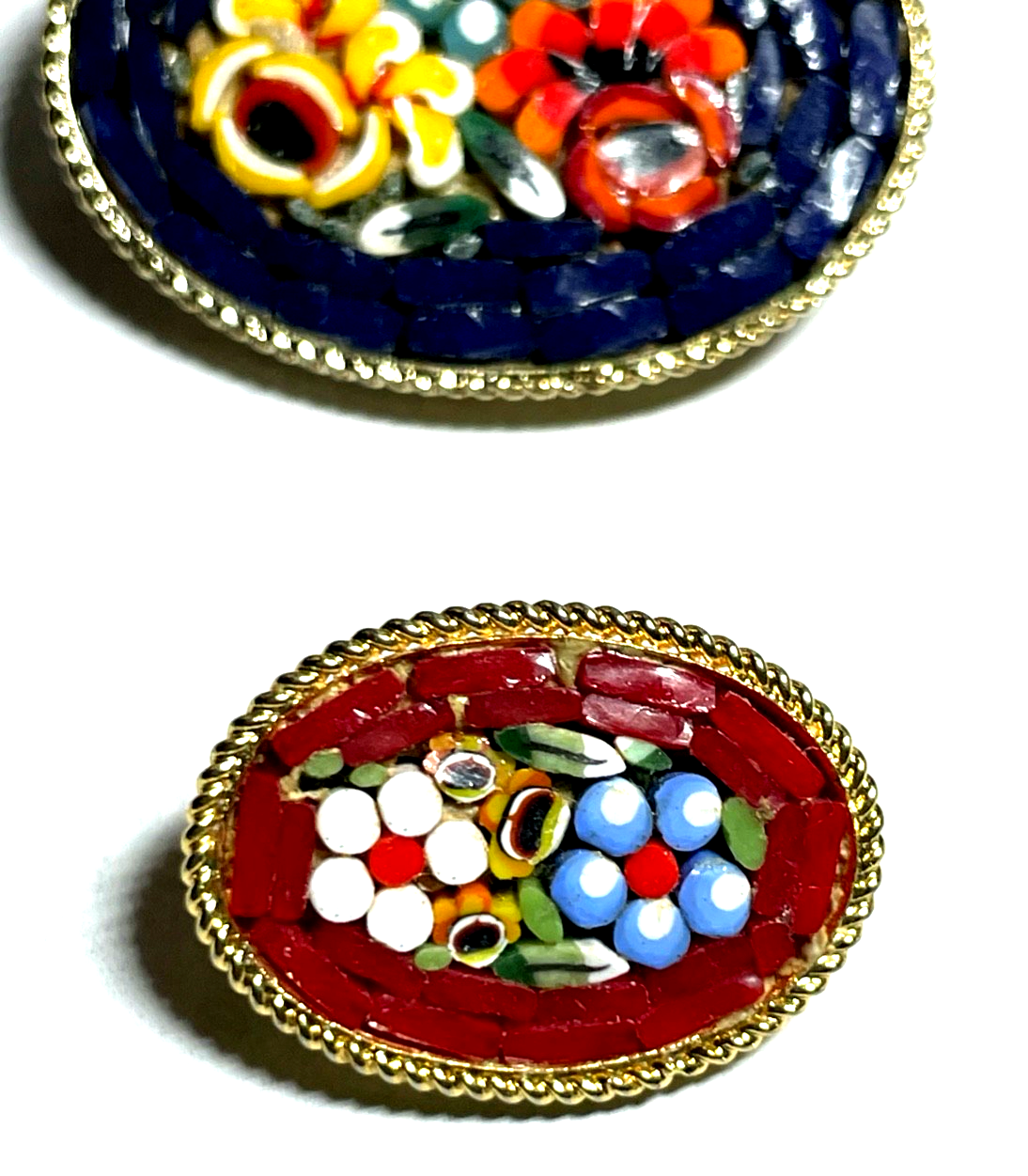 2 vintage ovale Glasmosaik Broschen Italien Micromosaik Blumen Bukett vergoldet3