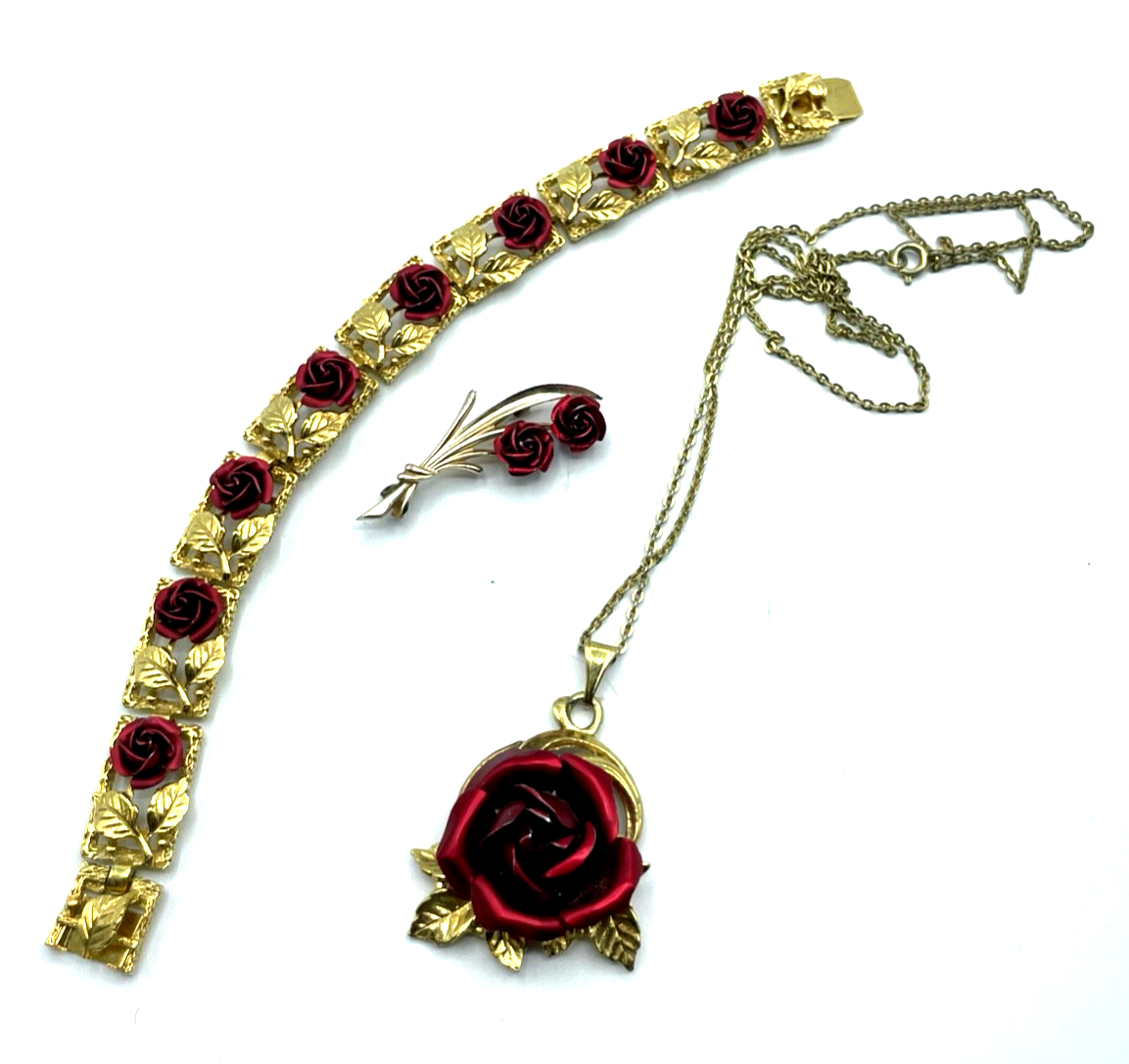 70erJ Original Modeschmuck vergoldet plastische rote Rosen Set 3 tlg Nostalgie1