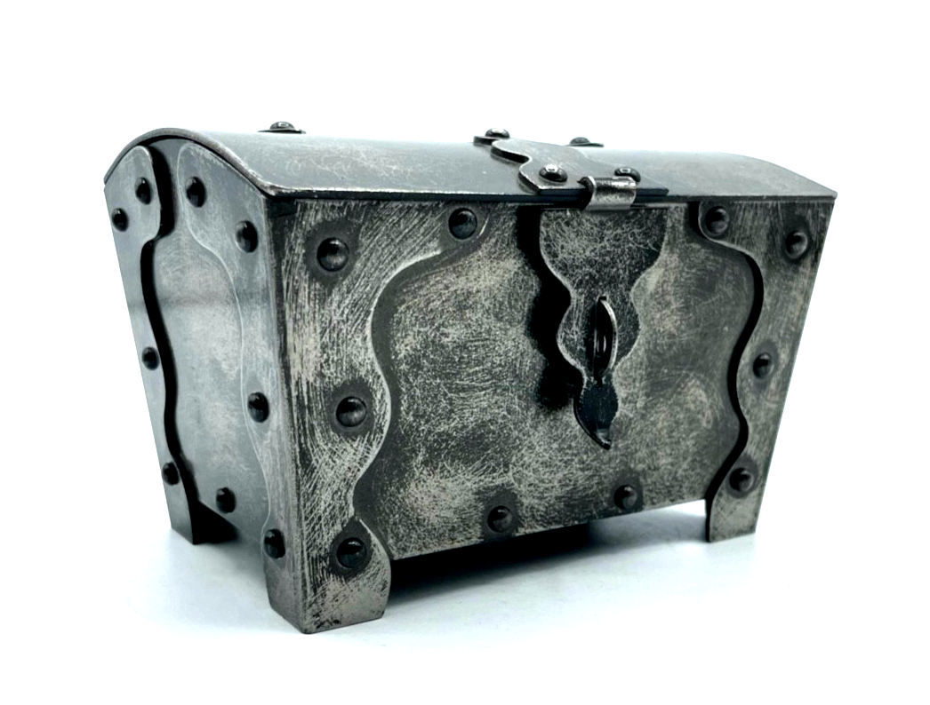 Dekorative konische Eisen Truhe Schatulle Deckeltruhe geschmiedet L 13 H 8 cm1