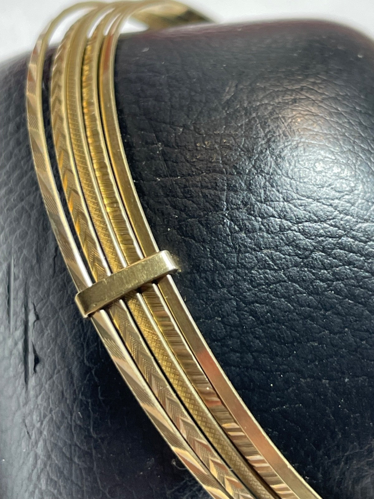 333 Gold 8 K Gelbgold 5 in 1 Armreifen Armreif Armschmuck klassisch elegant1