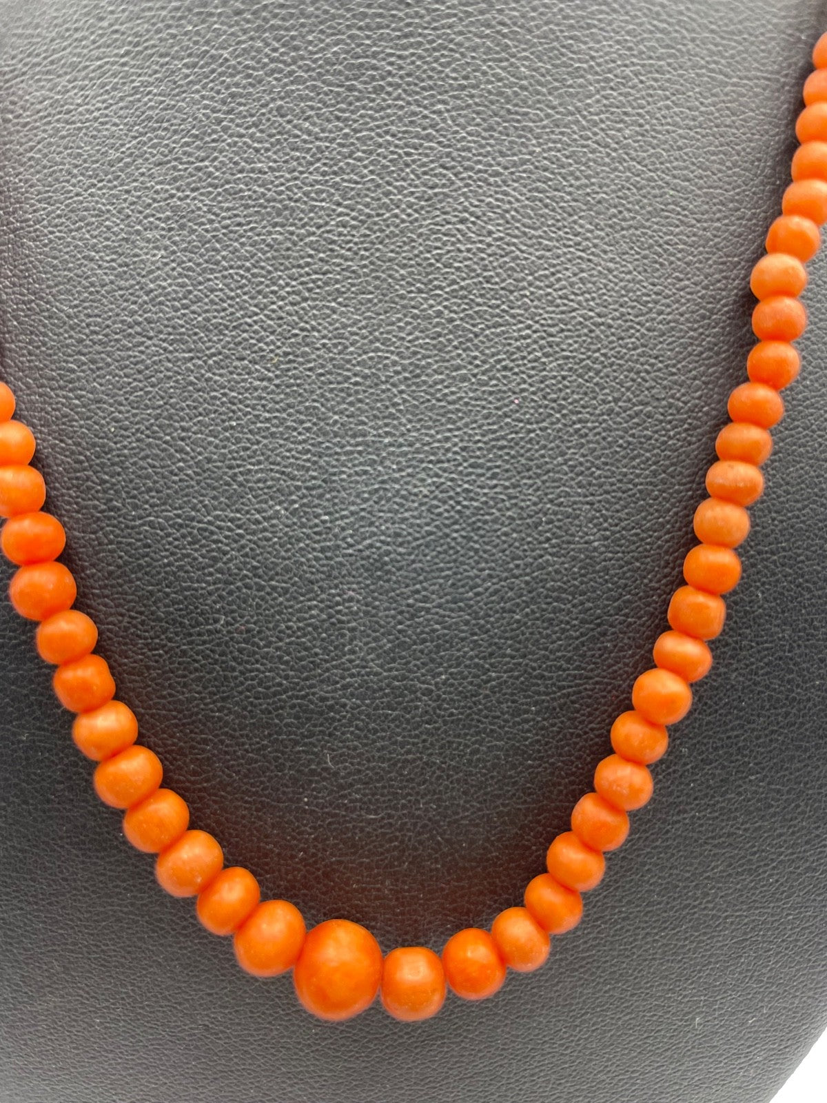 Antik Korallenkette lachsfarbig Lachskoralle 46,5 cm Kugelkette Verlauf 333 Gold1