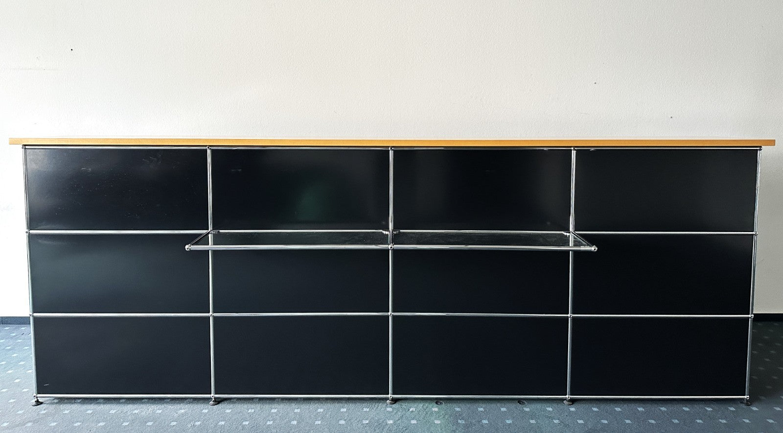 USM Haller -  Sideboard - 300cm graphitschwarz 10 Klapptüren abschließbar Chrom0