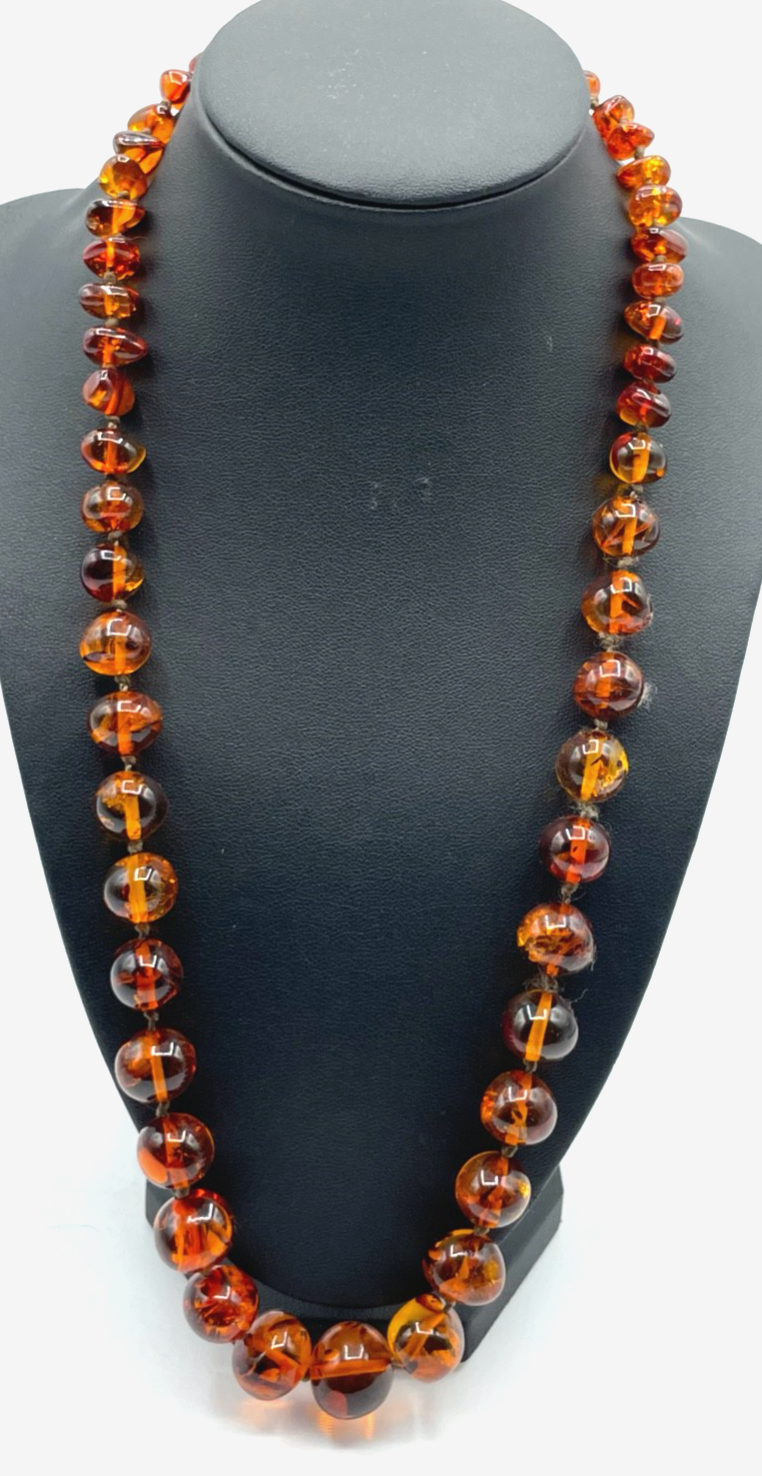 Elegante vintage Bernstein Amber Kette 61 cm mit Schraubverschluss im Verlauf0