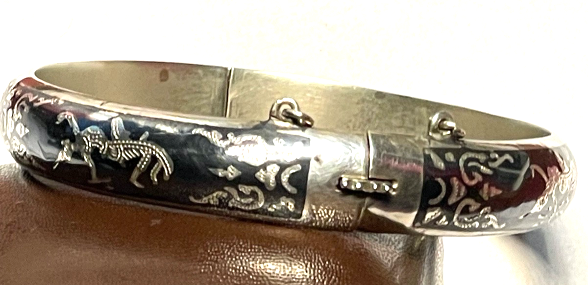 Vintage Siam Sterling Klapp Armreif Niello Technik feines Dekor geschwärzt gepfl7