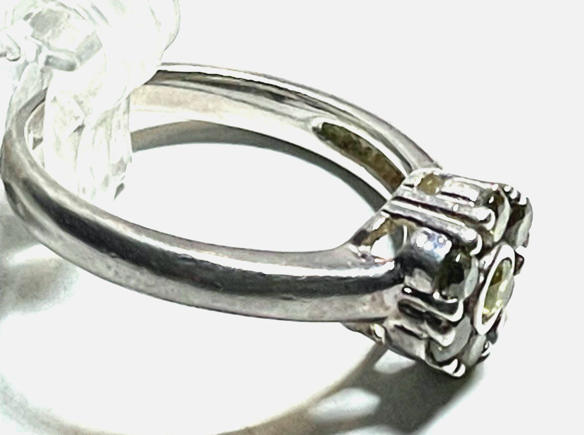 Solider 925 Silber Ring Silberring 7 x Peridot Handarbeit Ø 18 mm RG 57 gepfl.2