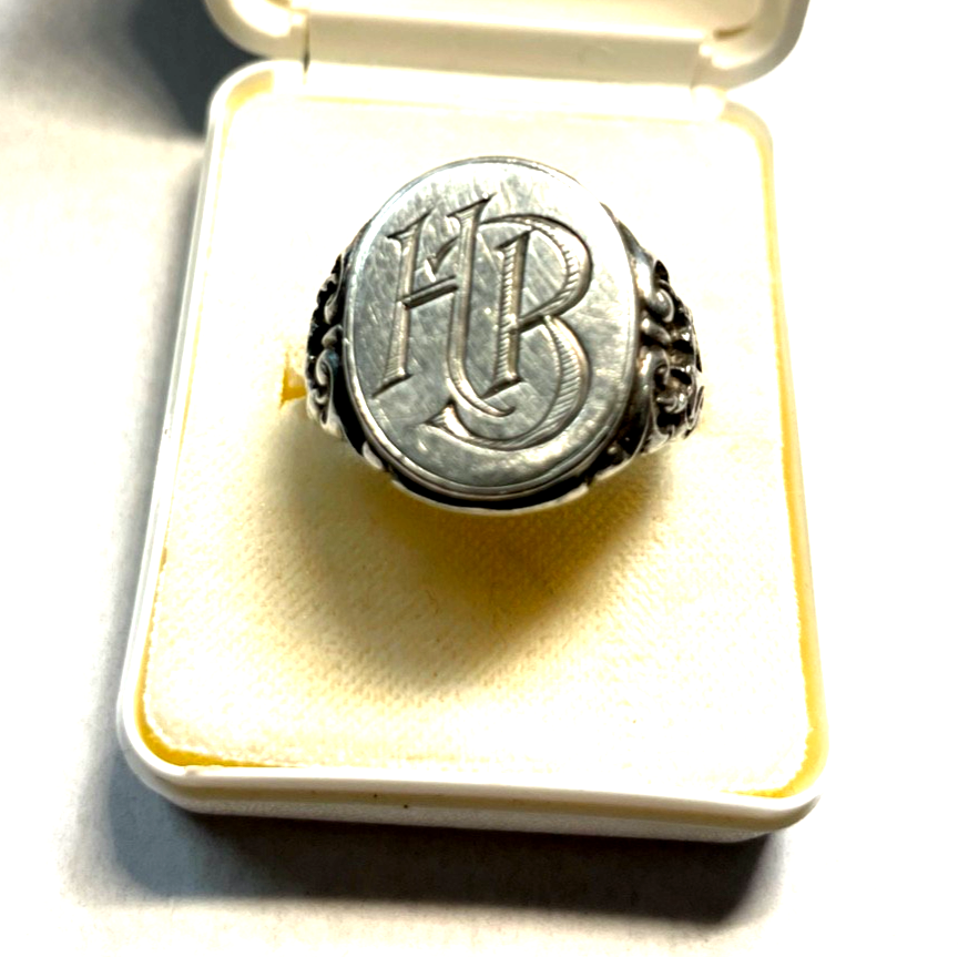 Antik 835 Silber Herrenring Ring Siegelring Initialen HB o BH RG 64 Handarbeit1
