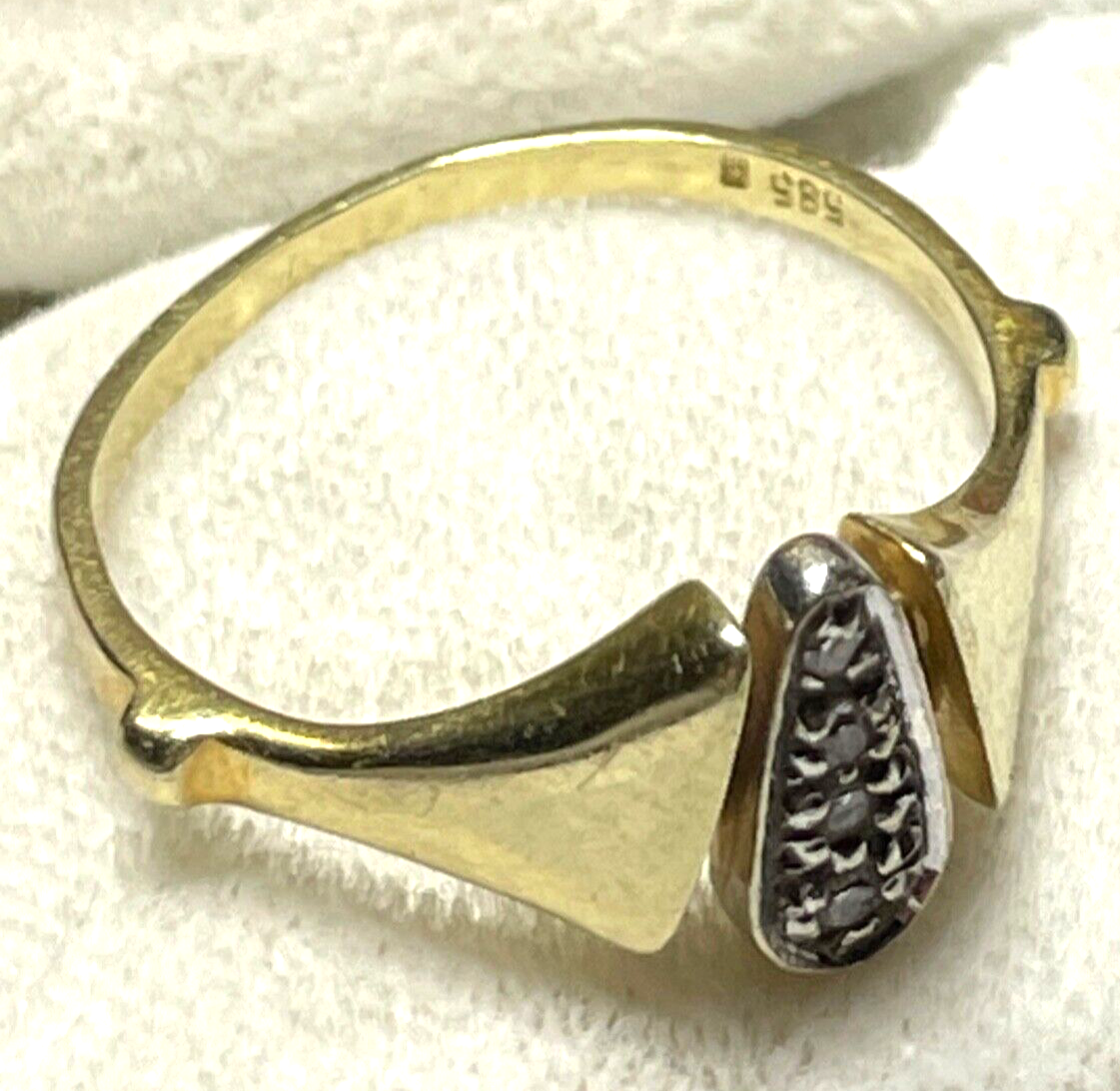 Juwelier 585 Gold 14 K Gold Ring modernes Design 4 Diamanten Juwelier Ø 17 RG 542