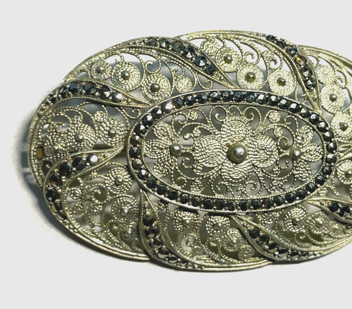 Antik 835 Silber Brosche Jugendstil filigrane Handarbeit Markasit Besatz vergold4