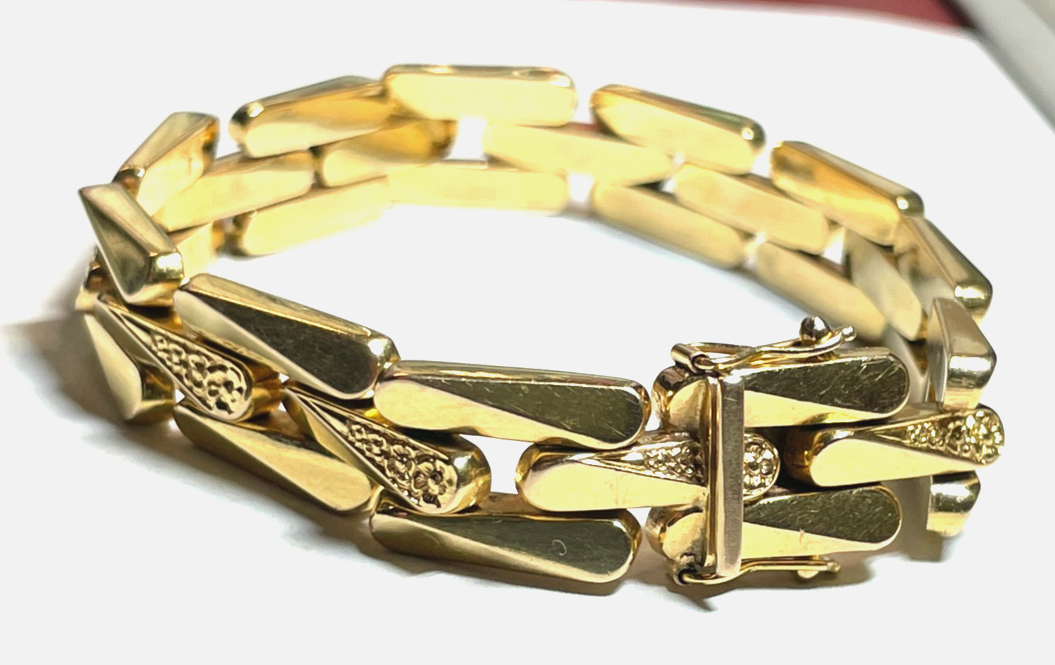 Solides 750 Gold 18 K apartes Armband Juwelier L 18,5 cm B 12 mm gepflegt 29,092