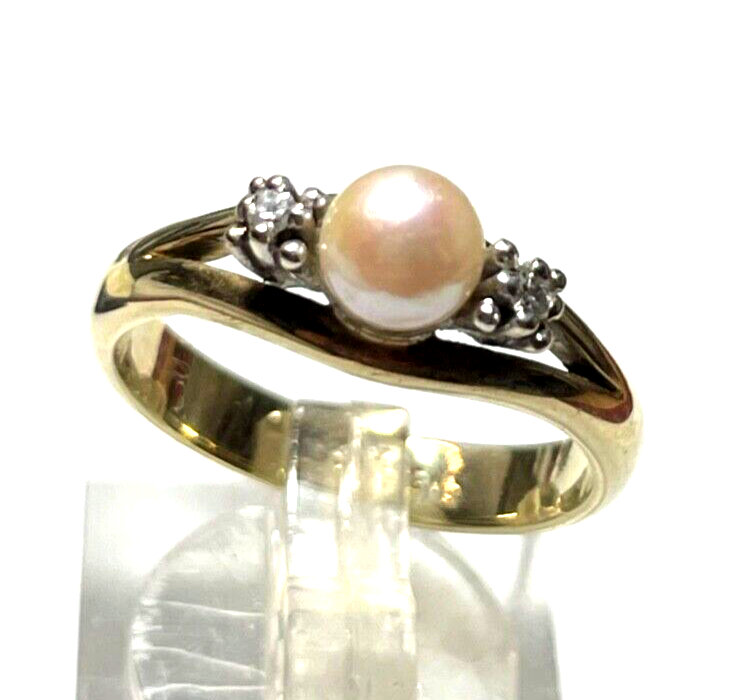 Solider 333 Gold 8 K Ring 1 Akoya Perle 2 Brillanten á 0,05 RG 56 Juwelier gepfl0