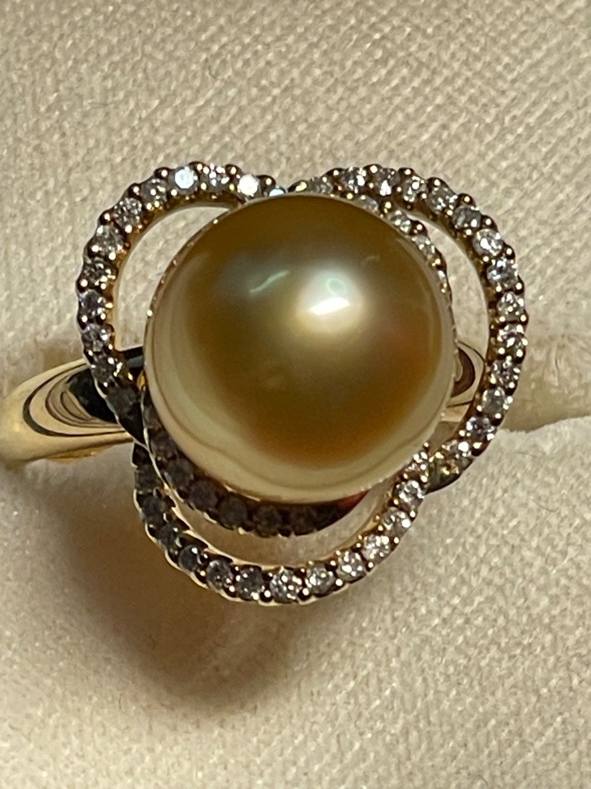 Elegant 585 Gold 14 K Ring Tahiti Perle Ø 12mm 40 Pavé Diamanten Ø 17,5mm RG 550