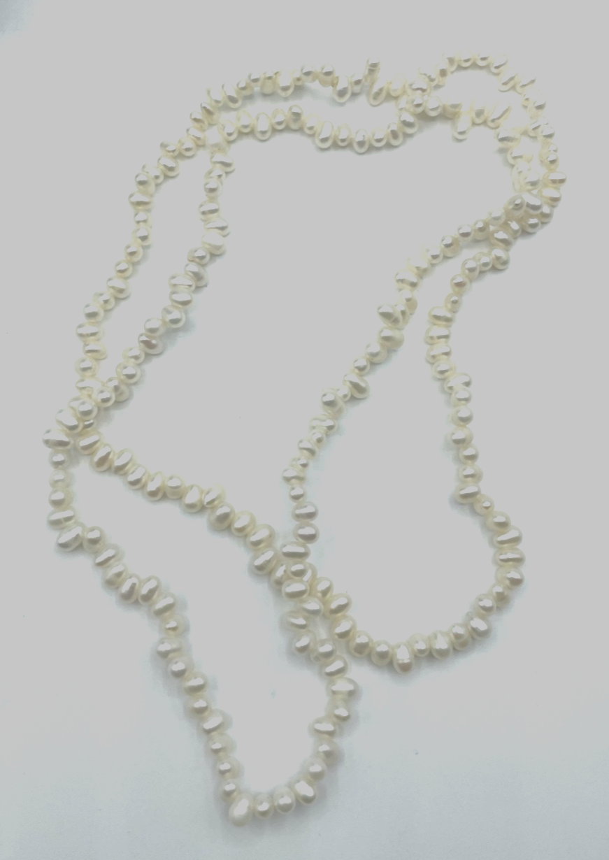 SWZ Perlen Perlenkette Endloskette rein Weiß  L 95 cm B 7  mm sehr gepflegt2