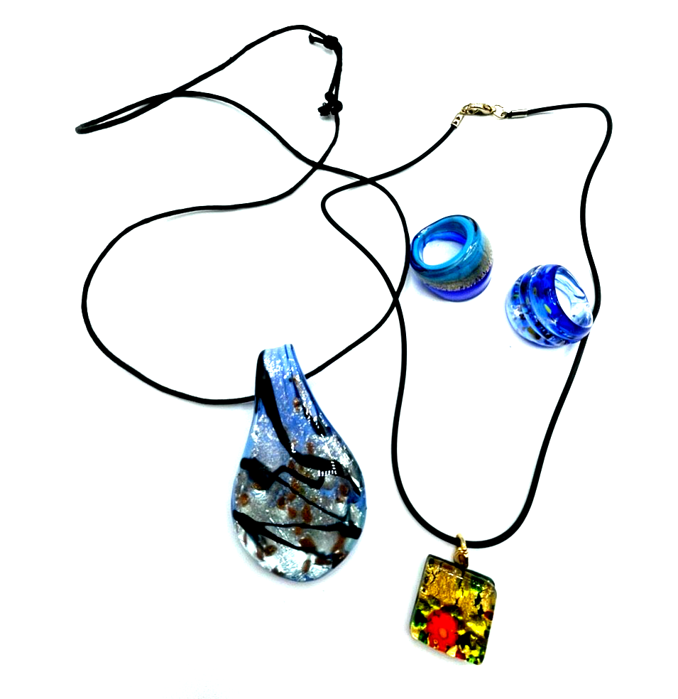 Vintage Handarbeit Murano Glas Schmuck 2 Ringe 2 Anhänger sehr gepflegt7