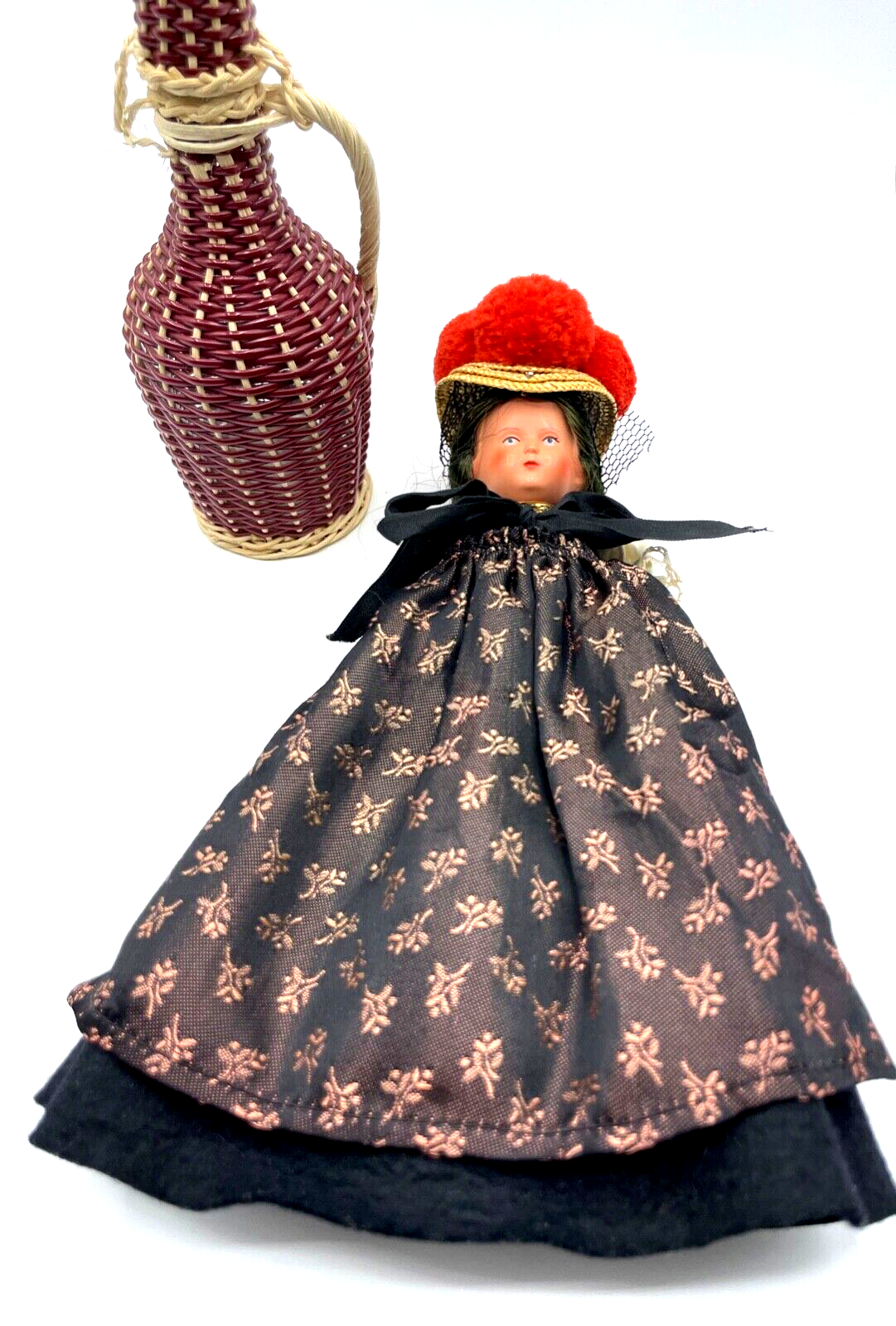 TEEPUPPE Reiseandenken Souvenir Puppe Bommelhut Schwarzwald Tracht Halbpuppe3