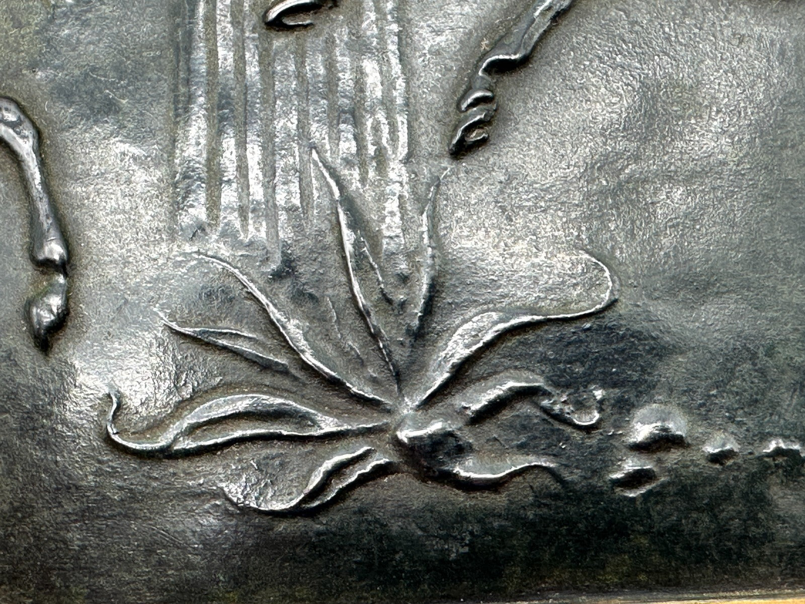 Erhard & Söhne Schwäbisch Gmünd - Art Déco Schatulle - Bronze Relief 'Dioskuren'15