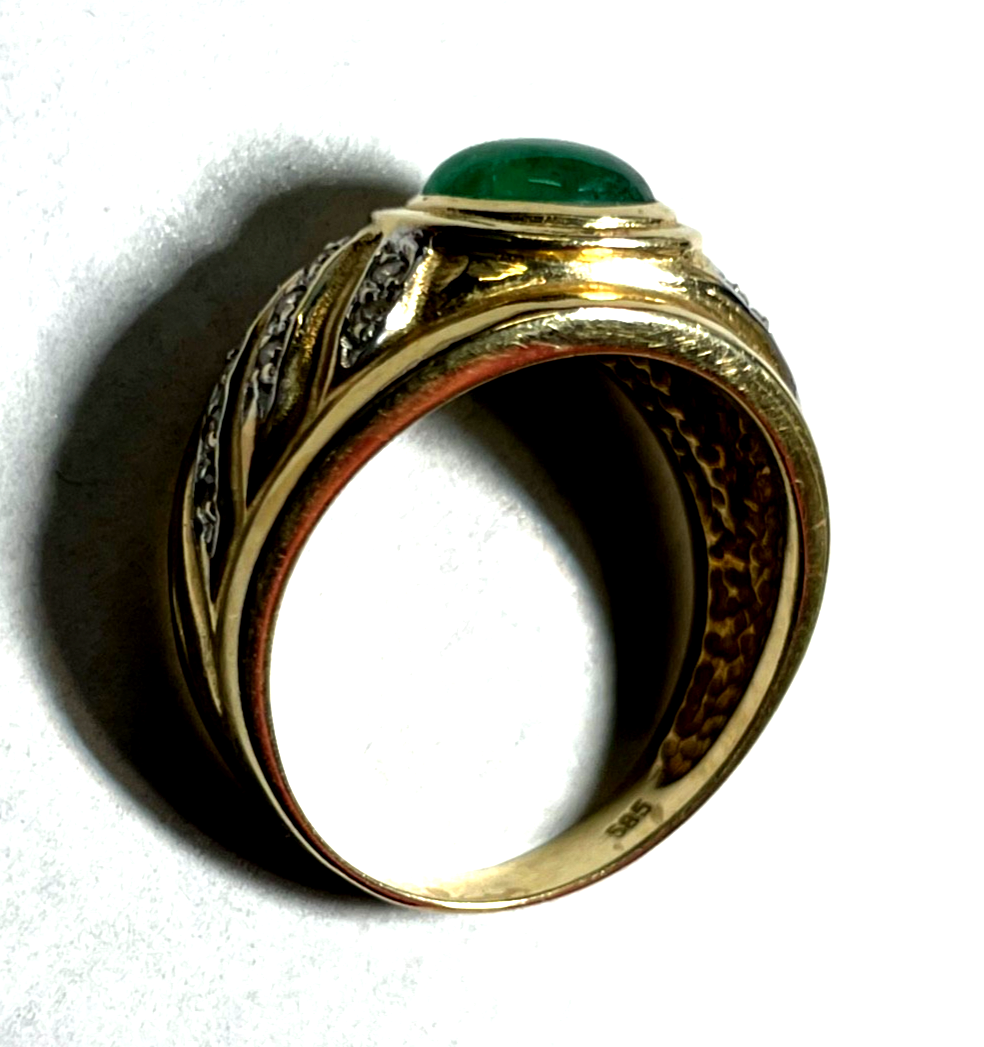 585 Gold 14 K Ring mit Smaragd Cabochon + Brillanten RG 58 Ø 18,5 mm sehr gepfl.5