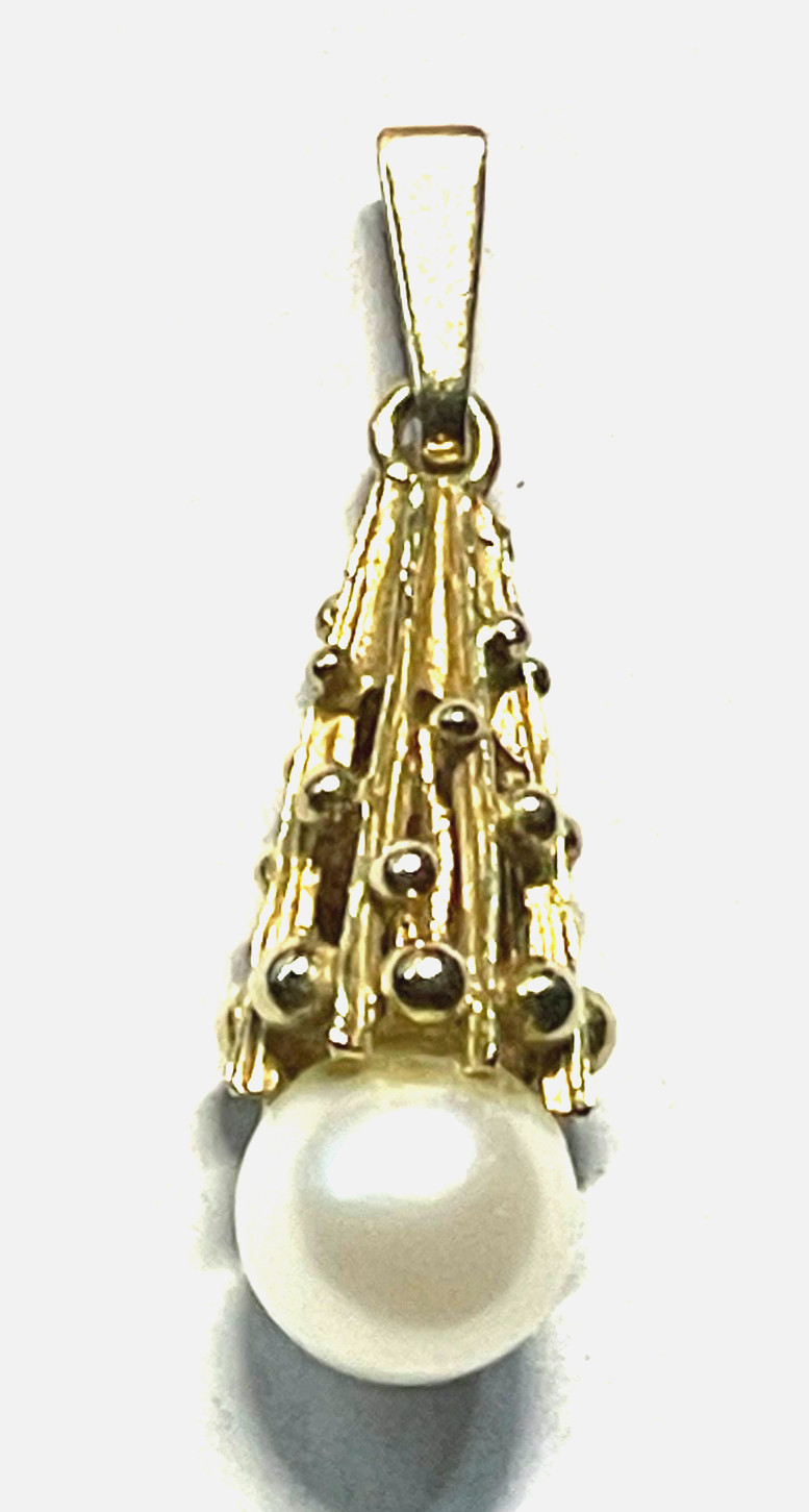 333 Gold 8 K Gelbgold Modernist Anhänger mit Akoya Perle Ø 7 mm L 27 Juwelier3