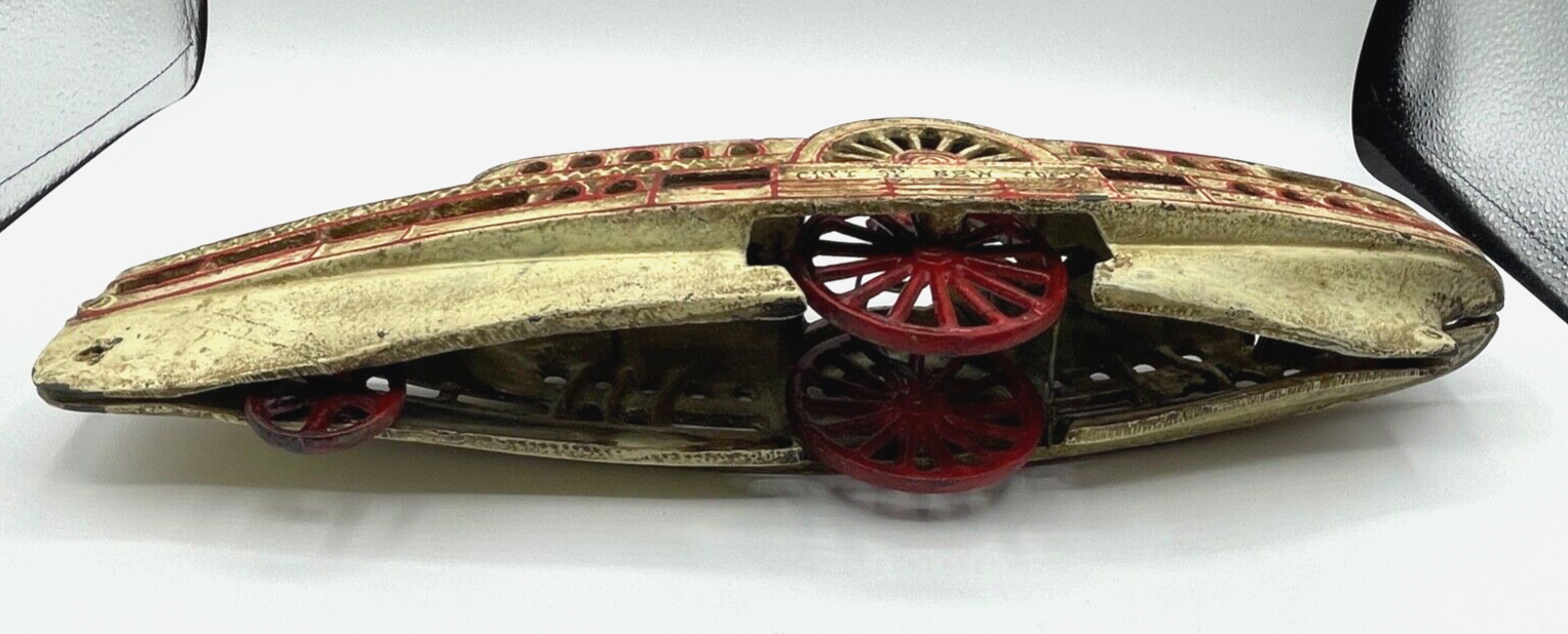 Orig. antik Gusseisen Spielzeug Seitenrad-Dampfer Raddampfer City of New York11
