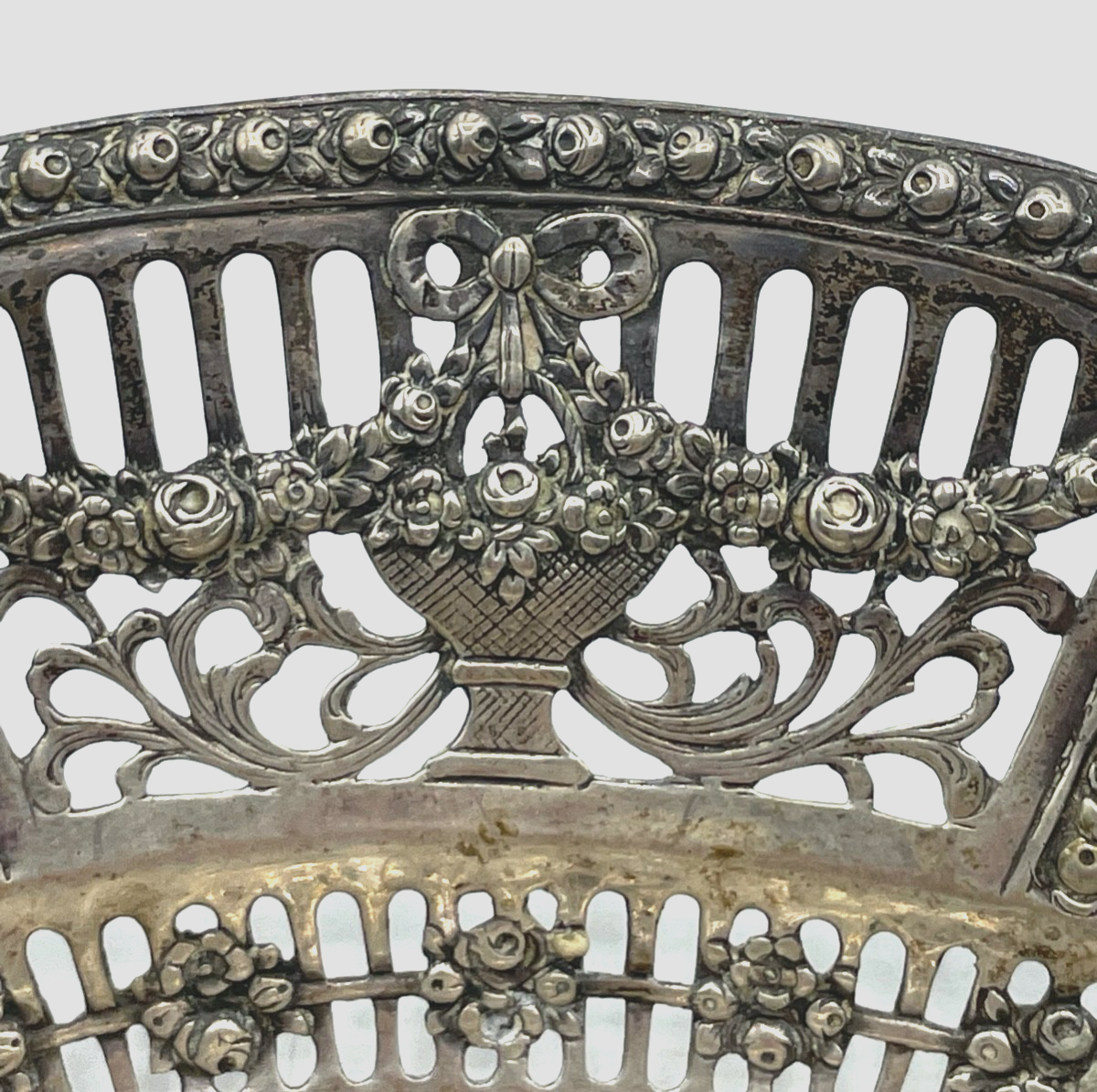 Antik 800 Silber Körbchen Anbietschale Durchbruch Putten Rosen Dekor L 21,2 cm10