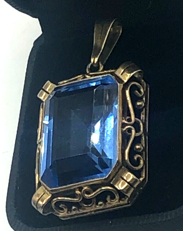 Antik 830 Silber vergoldet stattlicher Anhänger London Schweizer Blau Farbstein1