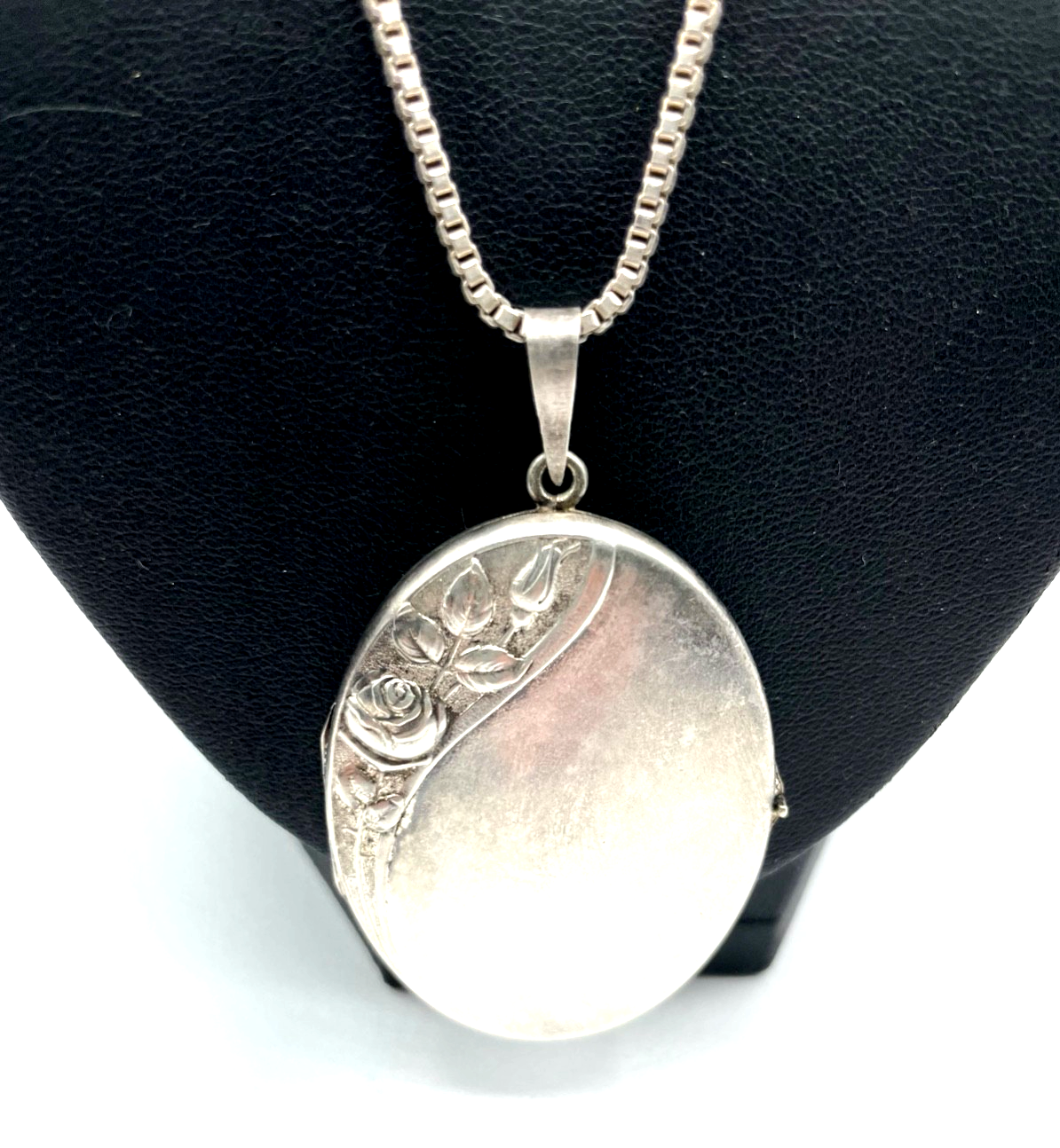 Antik Medaillon 800 Silber Rose Motiv um 1920 + massive Venezianer Kette L 70 cm3