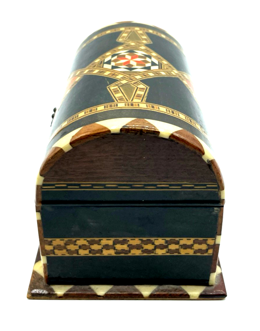Vintage Schatulle Deckeldose feine Einlegearbeiten Intarsien Truhe Handarbeit5