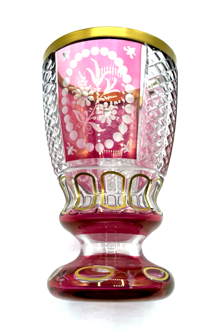 Vintage Pokal Überfang Glas Becher Ranftbecher geätzte Motive Gold Dekor2
