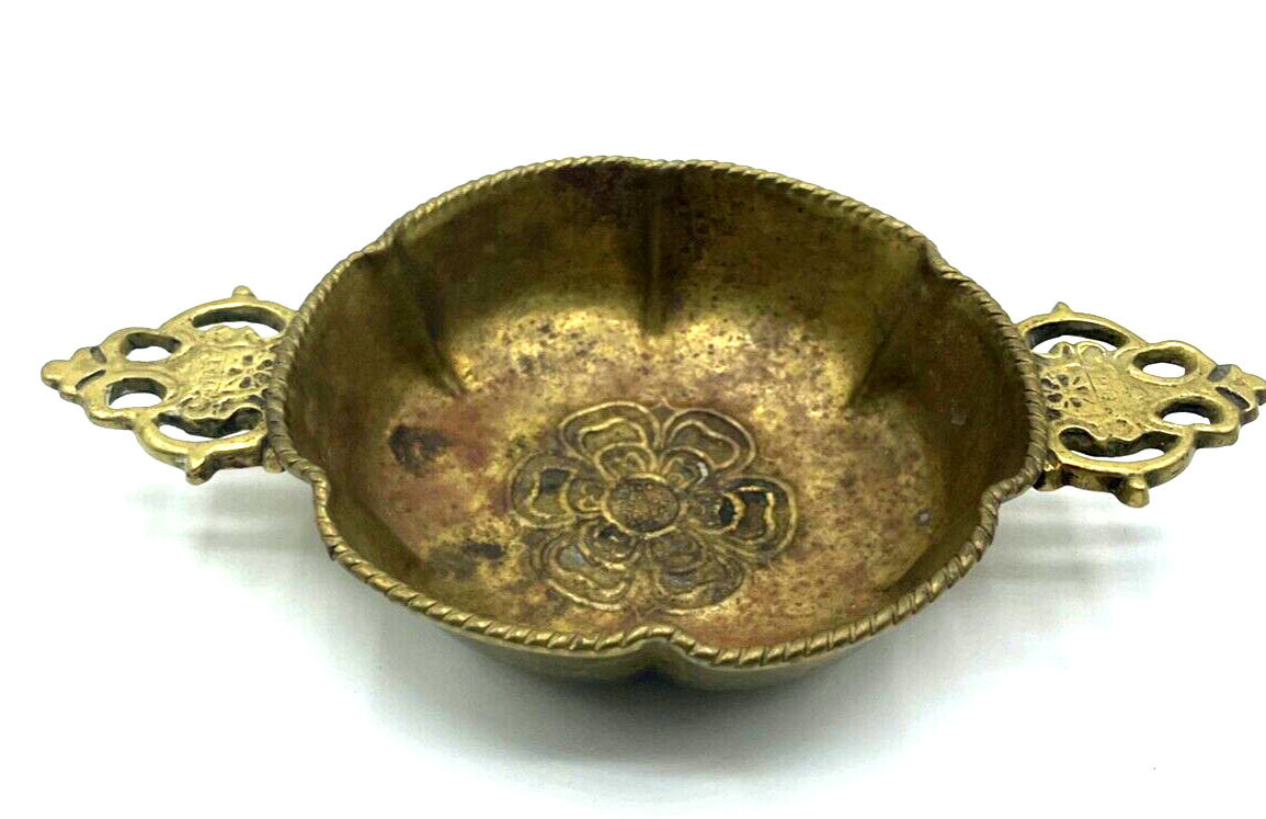 Antik handgefertigter Messing Porringer um 1820 Tudor Rose Dekor Napf Schale1