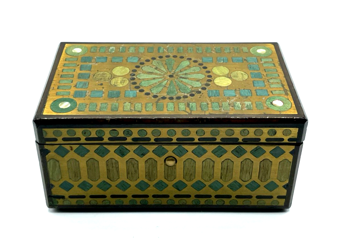 Jugendstil feine Schatulle Holz Truhe mit Intarsien vermutlich Wiener Sezession0