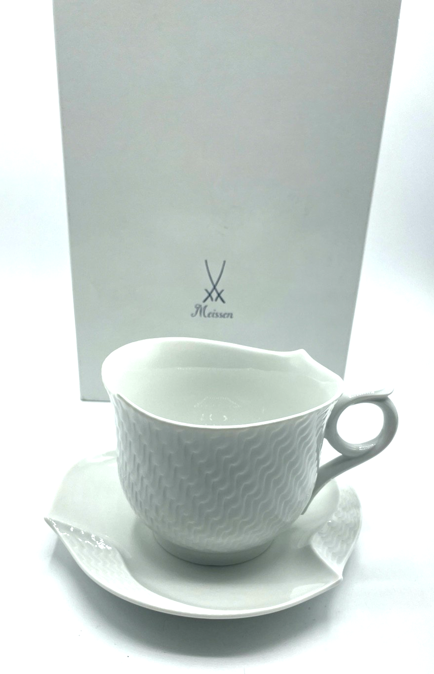Meissen Porzellan Dekor Wellenspiel gr. Tasse + Untertasse orig. Karton I. Wahl2