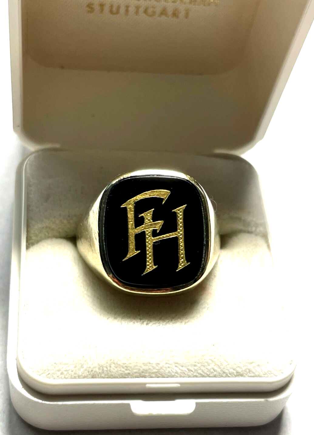 333 Gold 8 K Herrenring Ring Siegelring Onyx Initialen FH o HF  Ø 20,5 mm RG 650