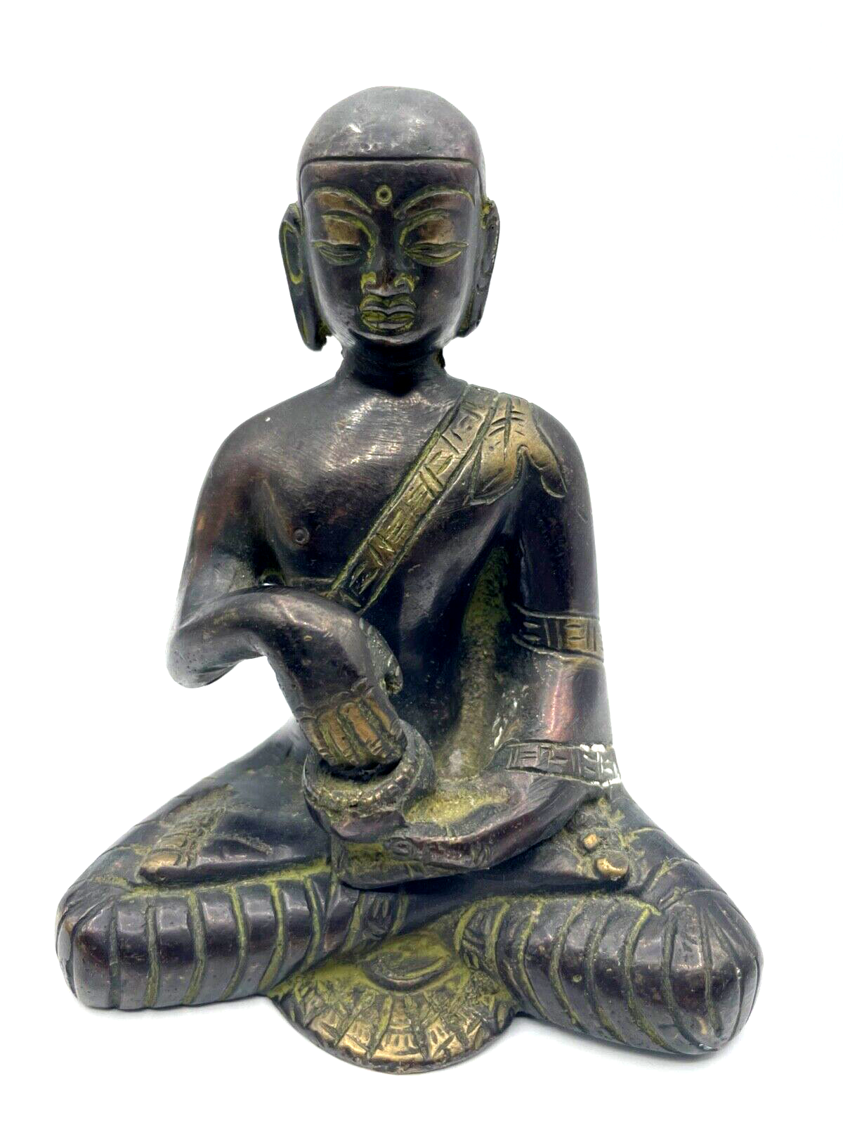 Alte asiatische Bronze Statue Buddha Mönch Bronze Figur H 13 cm B 10,5 cm Patina3