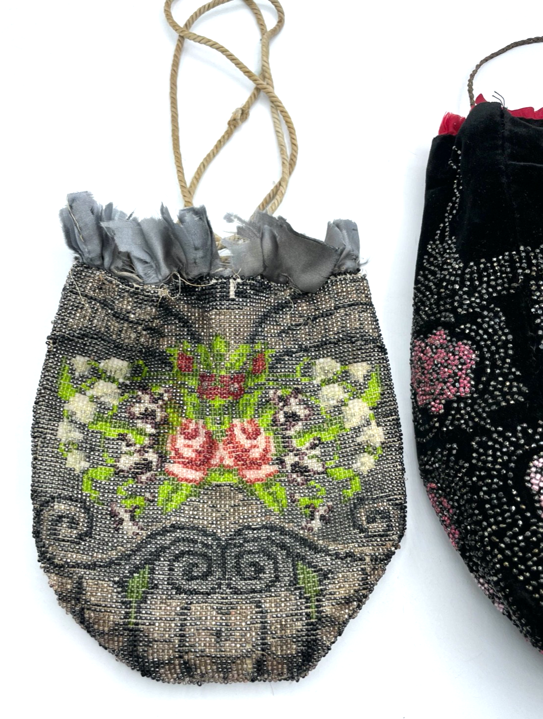 2 Antik Pompadour Glasperlen Tasche Perlenbeutel Handarbeit Perlentasche um 19003