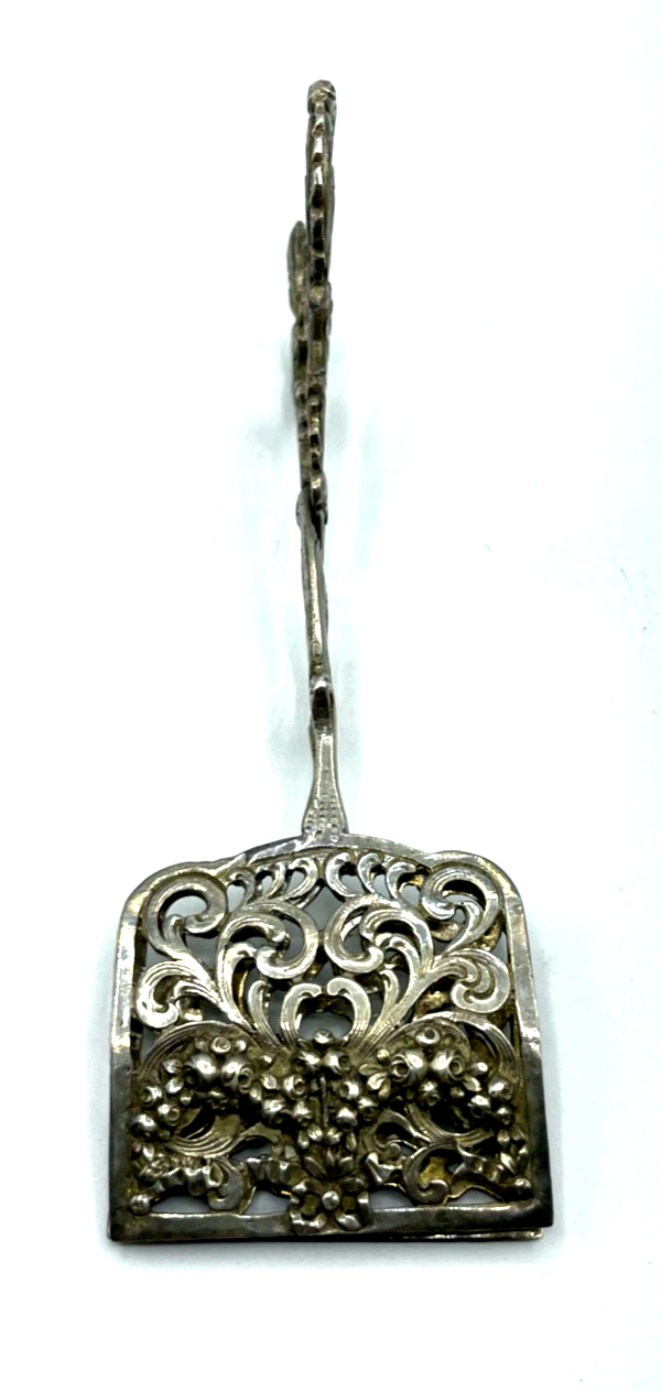 Antik 800 Silber breite Gebäckzange Vorleger Durchbruch Rosen Dekor 72 Gr.3