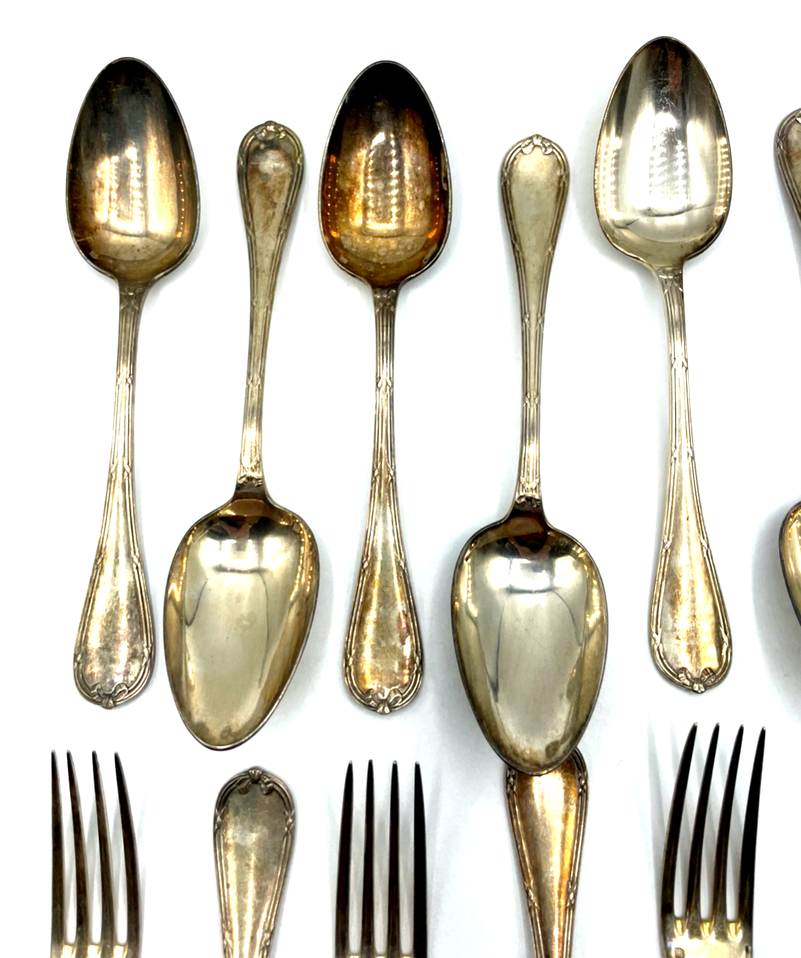 Antik Christofle 6 Gabeln 6 Löffel Rubans Kreuzband Muster versilbert rar3