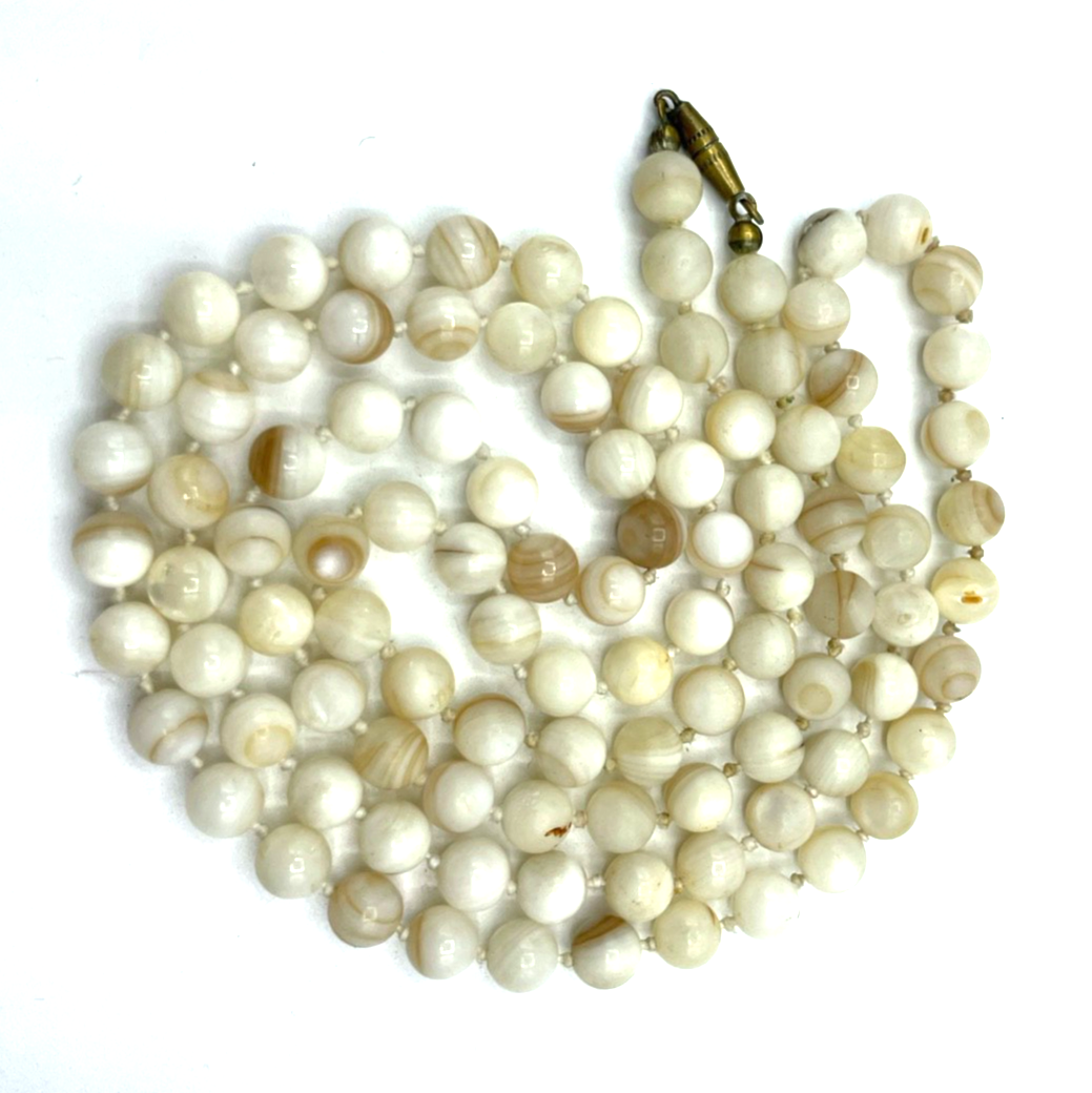 Antik weißer Achat Kette 86 cm lange Kugelkette Ø 7 mm geknüpft sehr gepflegt4