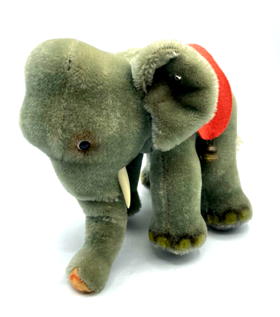 Großer Steiff Elefant Zirkuselefant mit Sattel Knopf Glöckchen H 16 cm L 22 cm3