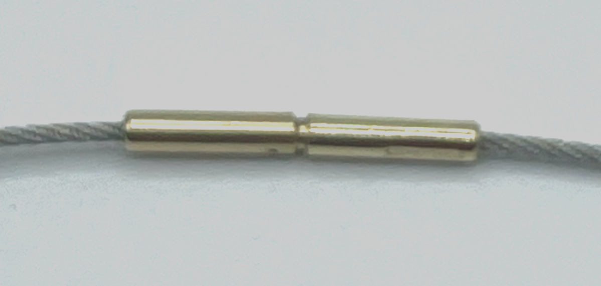 333 Gold 8 K + Edelstahl Omega Reif mit Anhänger + Zirkonia Cube gepflegt 44,5cm6