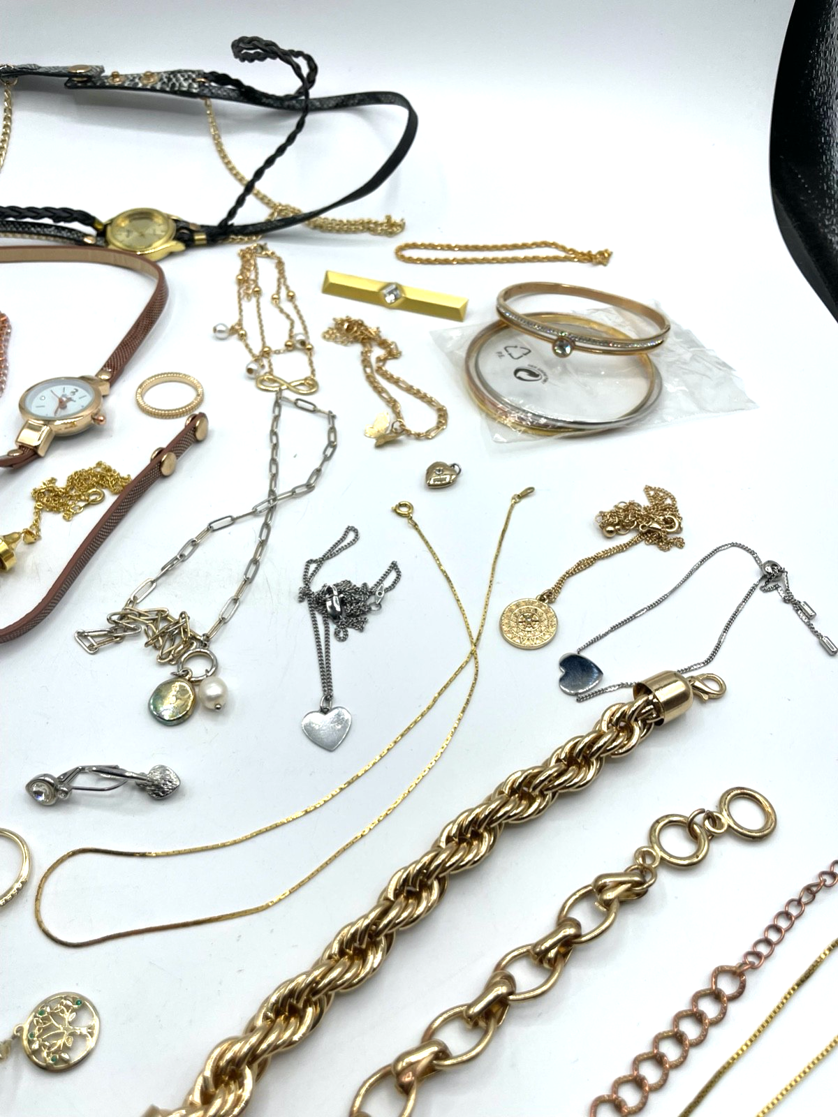 Konvolut moderner Modeschmuck gemischt hauptsächlich ungetragen sehr gepflegt5