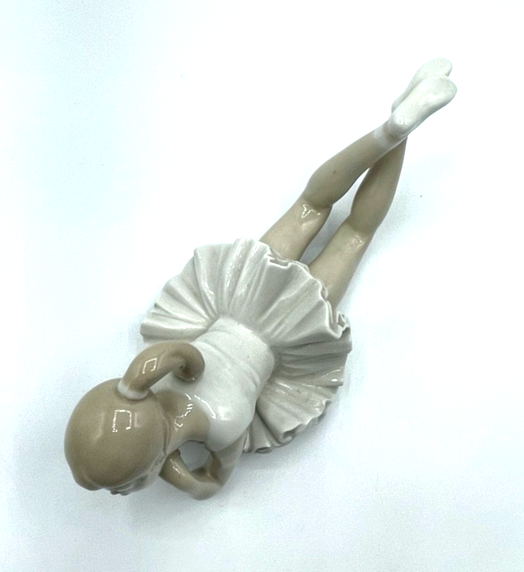 Lladro Nao Porzellan Figur nachdenkliche Ballerina Ballett Pensativa 00149 L22,53