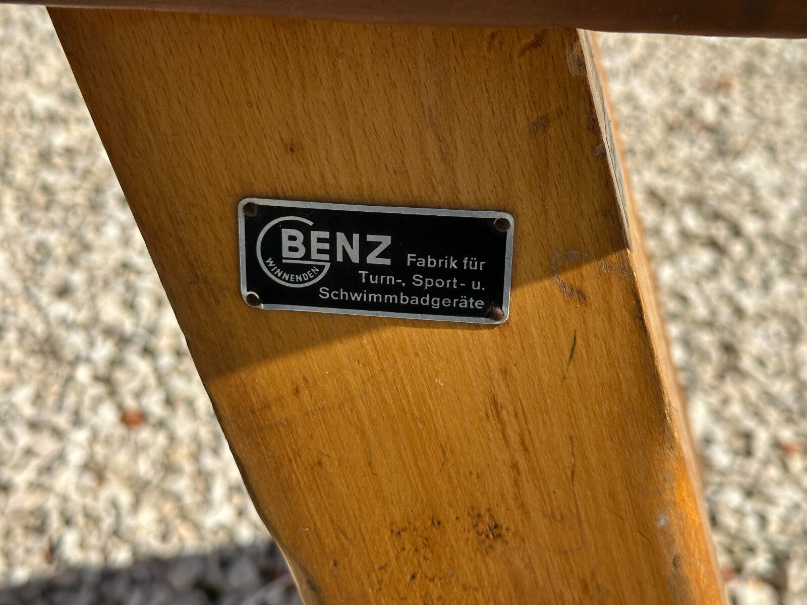 BENZ - alter Turnbock - Rindsleder - massiv Hartholz - Stufenlose Verstellung5