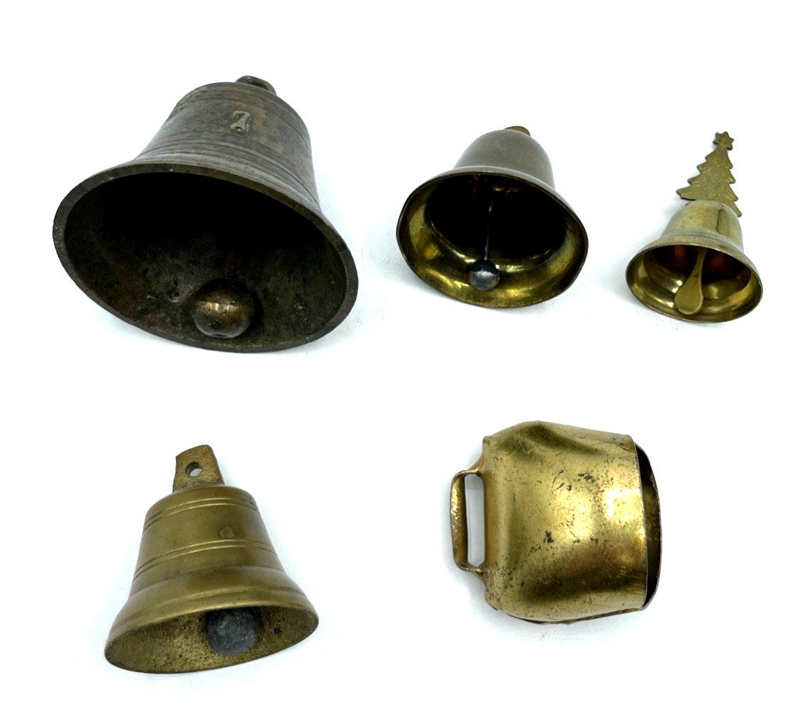 Vintage Konvolut 5 kleine Glocken aus Bronze und Messing gepflegt Dachbodenfund4