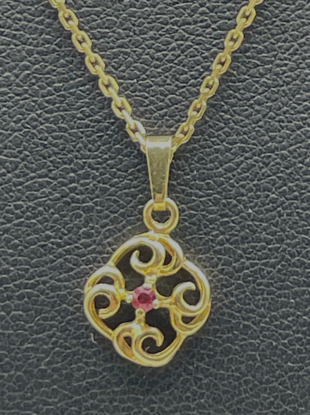 FBM 333 Gold 8 K Halskette Anker Kette Juwelier L 38 cm + Anhänger Rubin elegant0