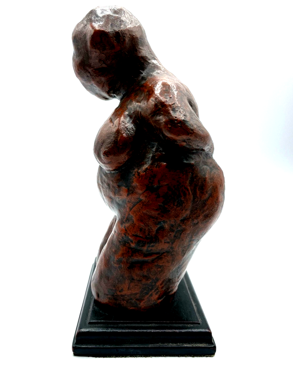 Terrakotta Skulptur Art wie Venus von Willendorf auf Holzsockel H 20,5 cm gepfl.4
