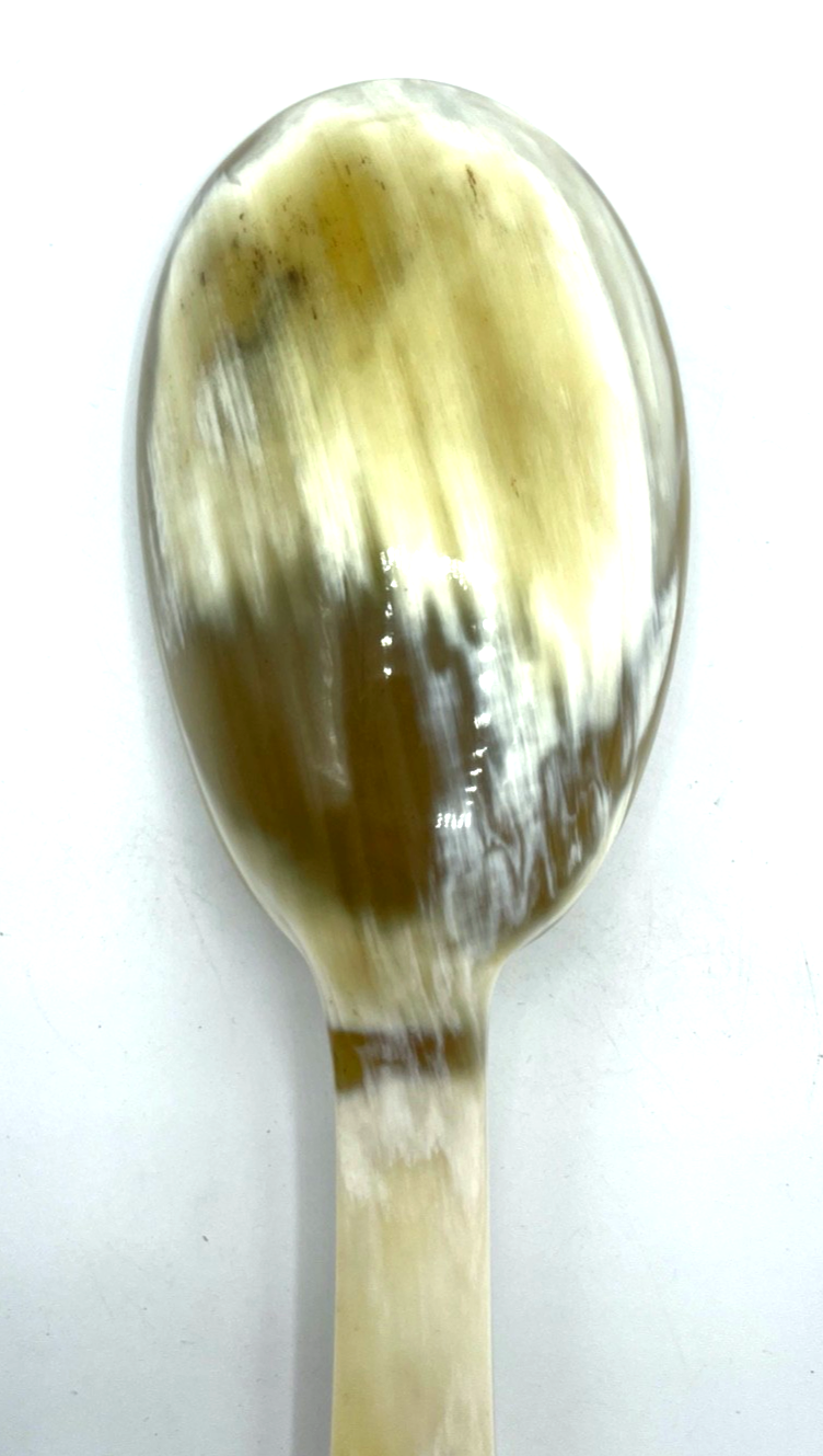 Vintage Handarbeit riesiger Vorleger Löffel aus poliertem Horn L 27,5 cm gepfl.4