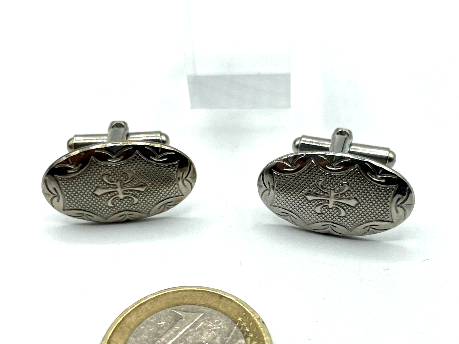 Vintage Set Manschettenknöpfe + Krawattenklammer mit Fleur de Lys Motiv gepfl.4