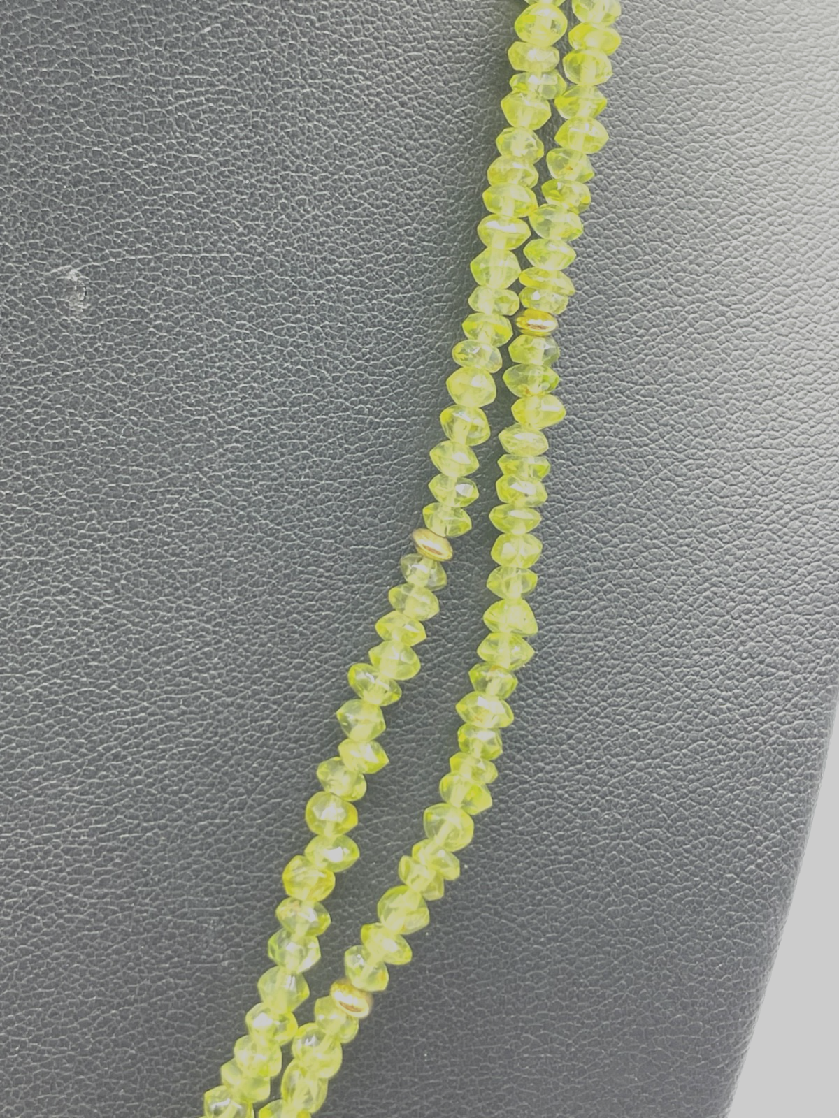 BCI 375 Gold 9 K facettierte Peridot Kette Halskette L 44,5 cm zweisträngig gepf2