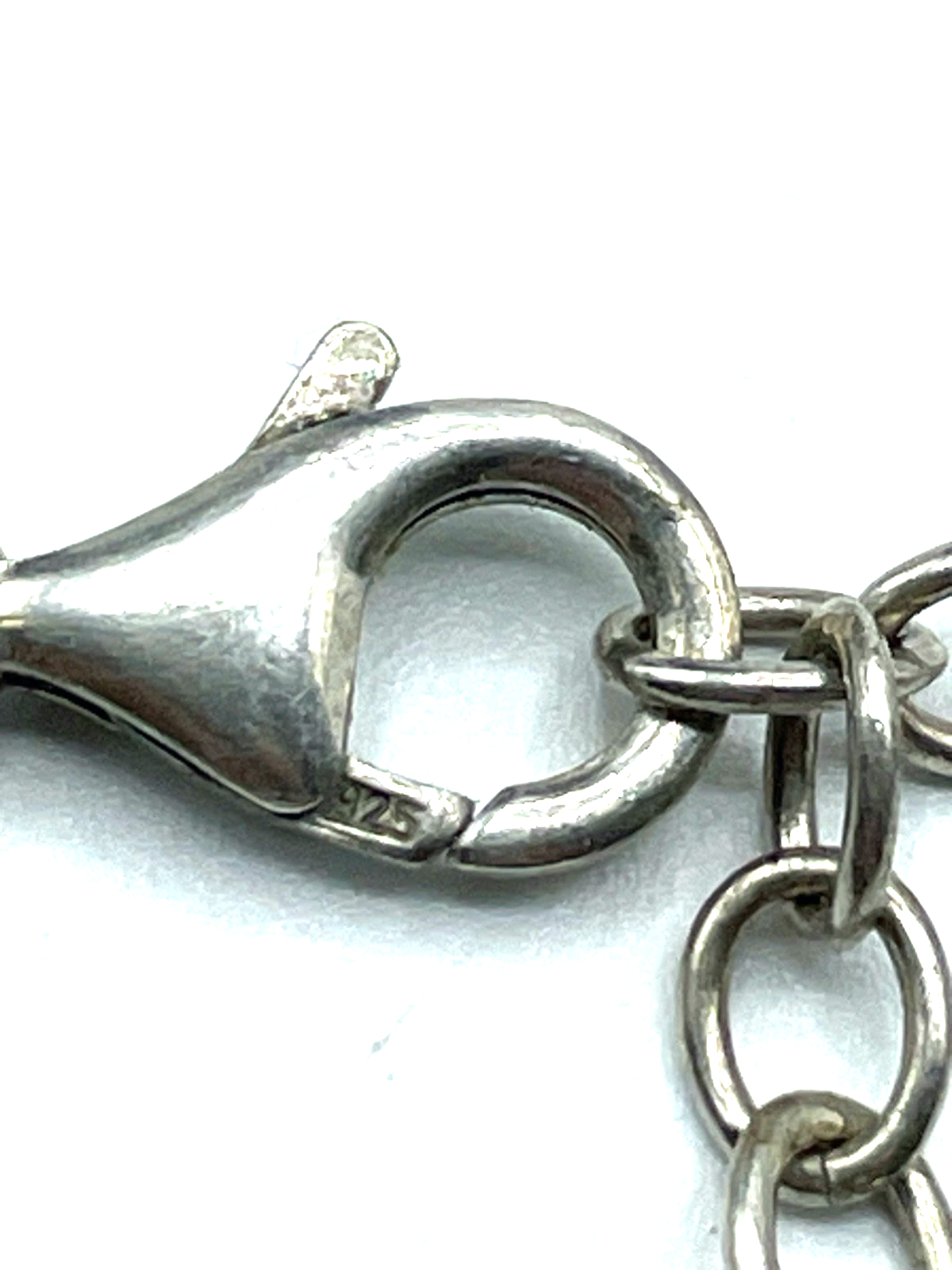 46 cm + 5,5 cm Howlith + Perlmutt Halskette mit 925 Silber Karabiner 18 mm breit3